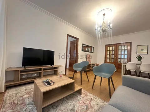 Wohnung 80 m² in Santiago de Compostela