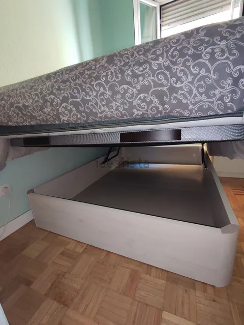 Habitació de lloguer, Madrid