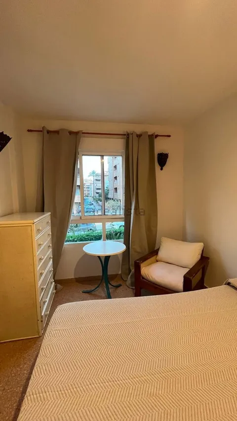 Habitació de lloguer, Dénia