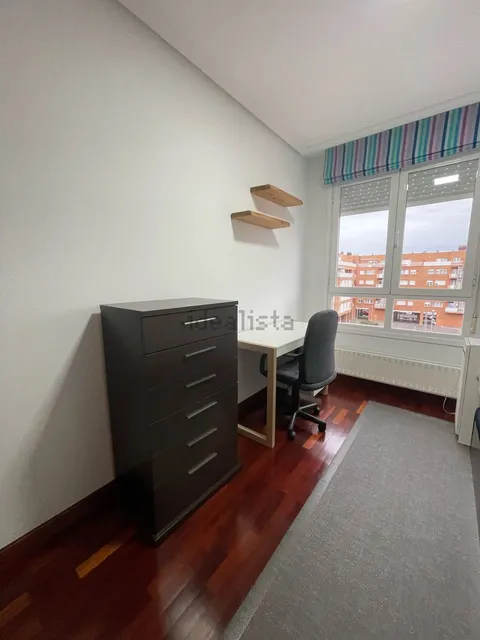 Pis de 90 m² a Vitòria