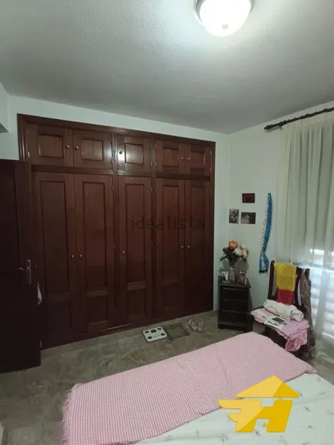 Pis de 85 m² a Còrdova