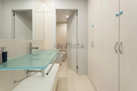 Wohnung 255 m² in Barcelona