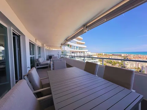 Pis de 128 m² a Canet d'en Berenguer