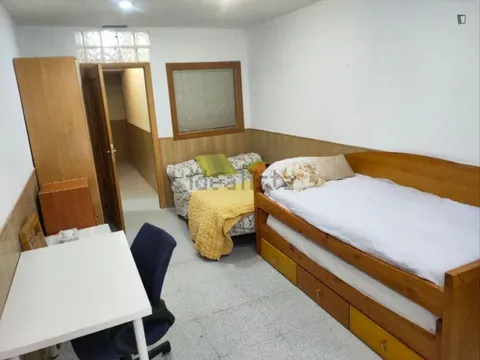 Zimmer zur Miete, Madrid (2/10)