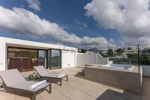 Maison 255 m² à Marbella