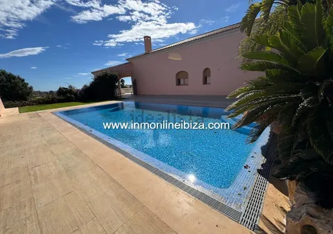 Будинок 110 м² у Santa Eulària des Riu