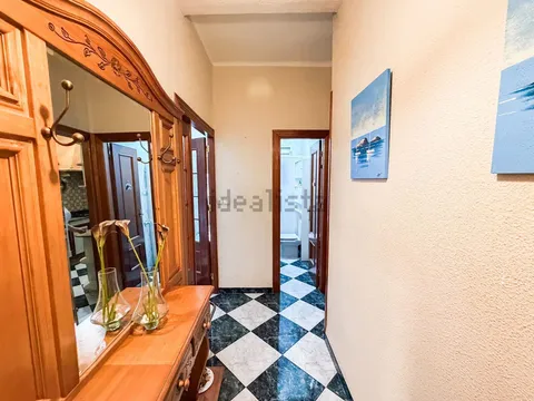 Wohnung 82 m² in Baza