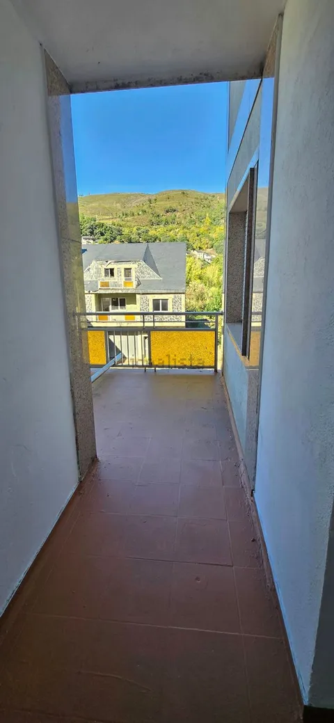 Appartamento 134 m² a Carballeda de Valdeorras