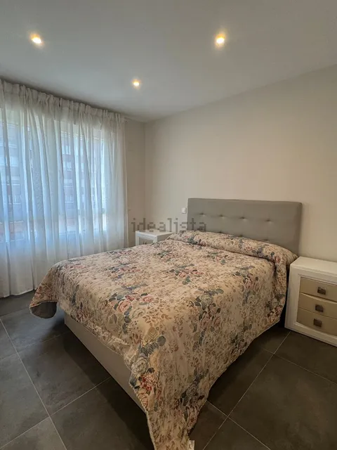 Zimmer zur Miete, Madrid (3/22)