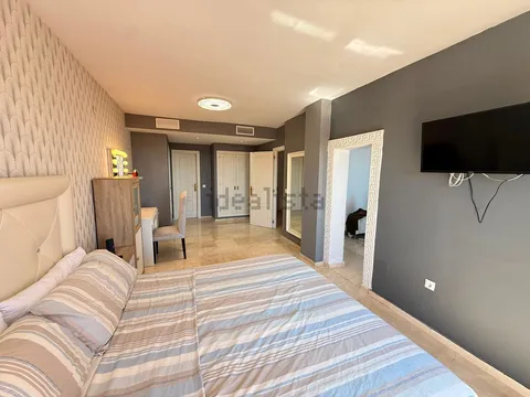 Pis de 250 m² a Estepona