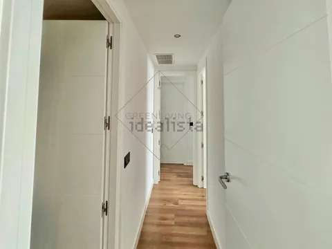 Wohnung 104 m² in Madrid
