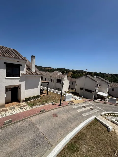 Haus 70 m² in El Ronquillo