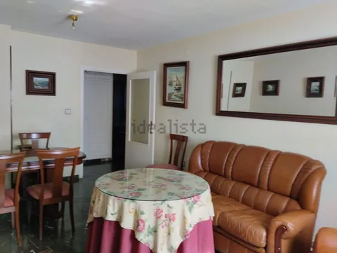 Apartamento 110 m² em Granada
