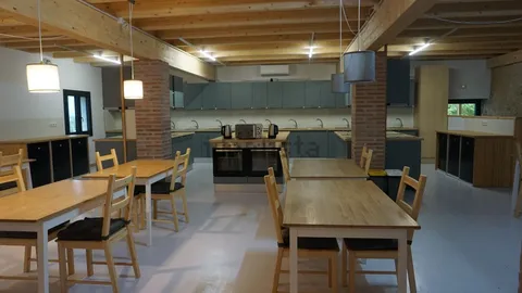 Habitació de lloguer, Fontanilles
