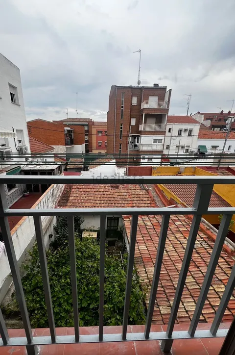 Кімната в оренду, Madrid