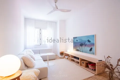 Квартира 90 м² у Барселоні