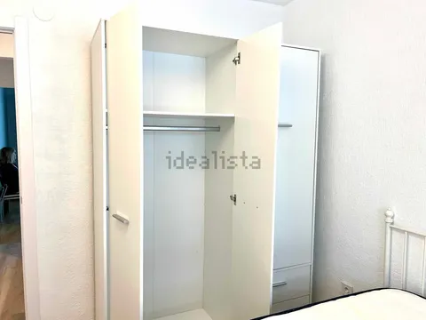 Habitació de lloguer, Madrid (4/23)
