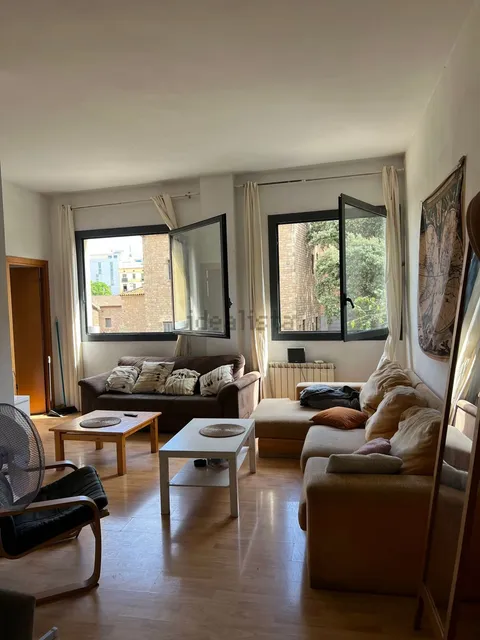 Stanza in affitto, Barcelona (2/9)