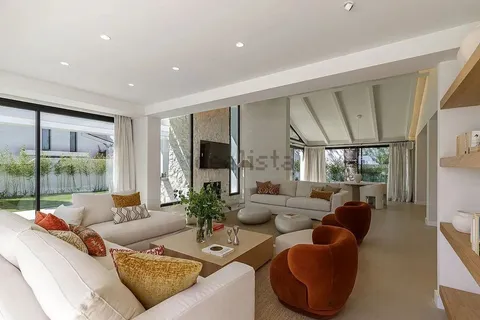 Haus 400 m² in Marbella