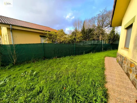 Casa de 140 m² a Hazas de Cesto