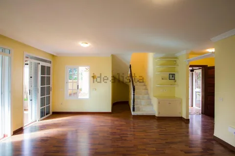 Casa de 163 m² a El Rosario