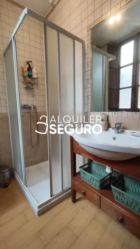 Wohnung 80 m² in Valencia
