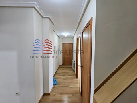 Pis de 147 m² a Ourense