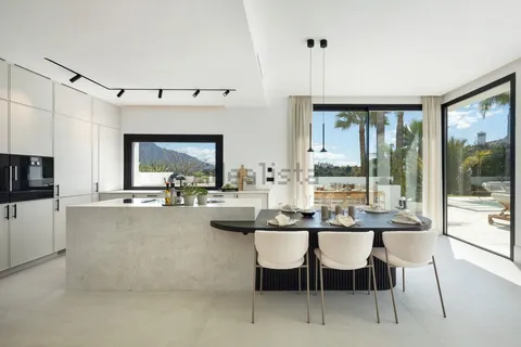 Maison 522 m² à Benahavís