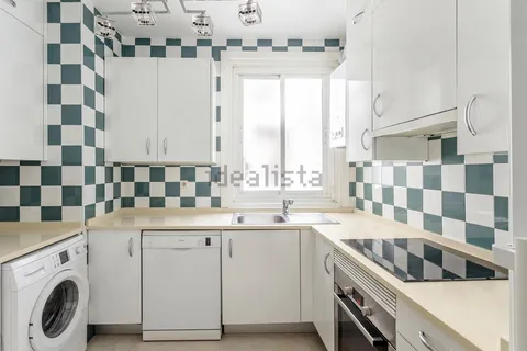 Wohnung 140 m² in Madrid
