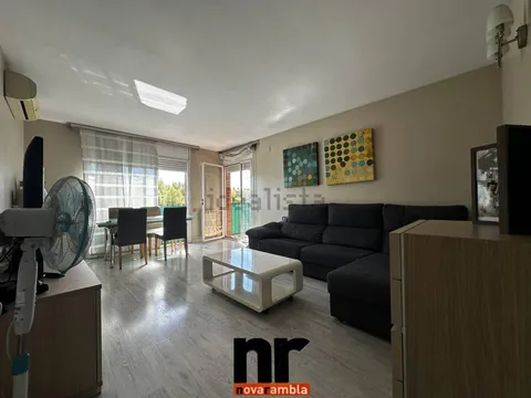 Pis de 100 m² a Ripollet (2/42)