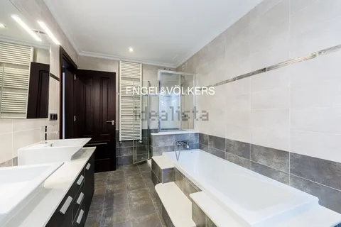 Casa 425 m² a Vigo