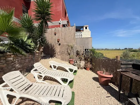 Casa de 150 m² en Camarles