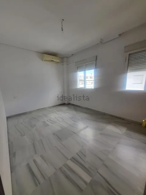 Wohnung 107 m² in Sevilla