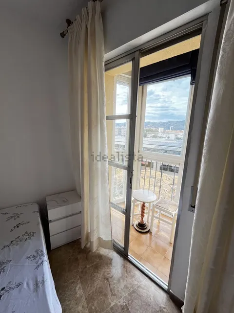 Pis de 85 m² a Còrdova
