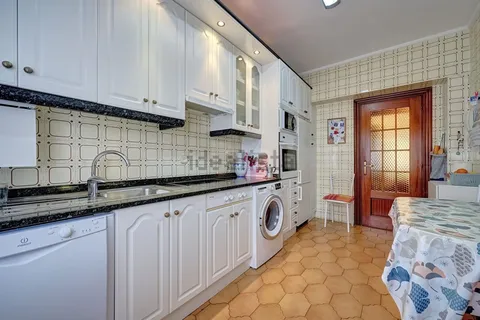 Habitación en alquiler, Burlada (3/3)