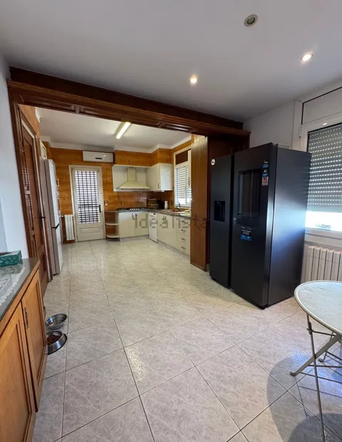 Chambre à louer, Llagostera