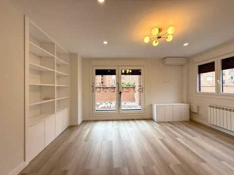 Appartamento 82 m² a Madrid