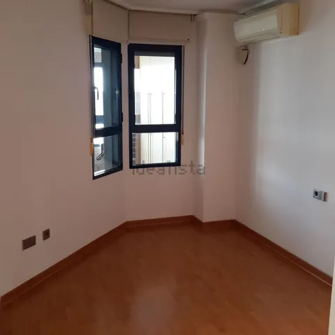 Pis de 106 m² a València