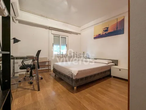 Pis de 131 m² a València