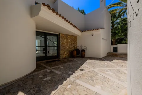 House 482 m² in Andratx