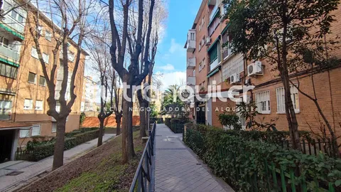 Wohnung 89 m² in Madrid