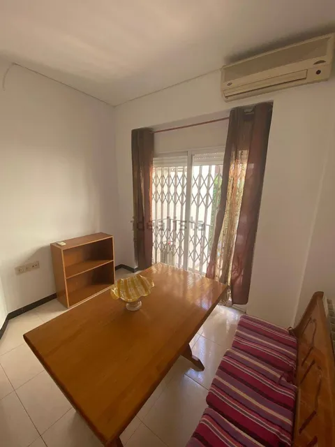 Wohnung 75 m² in Granada