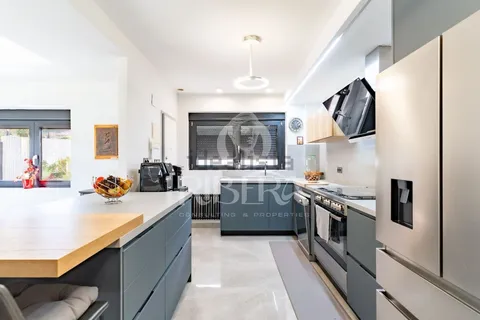 Casa de 271 m² a Xiva