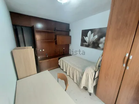 Chambre à louer, Madrid (2/7)