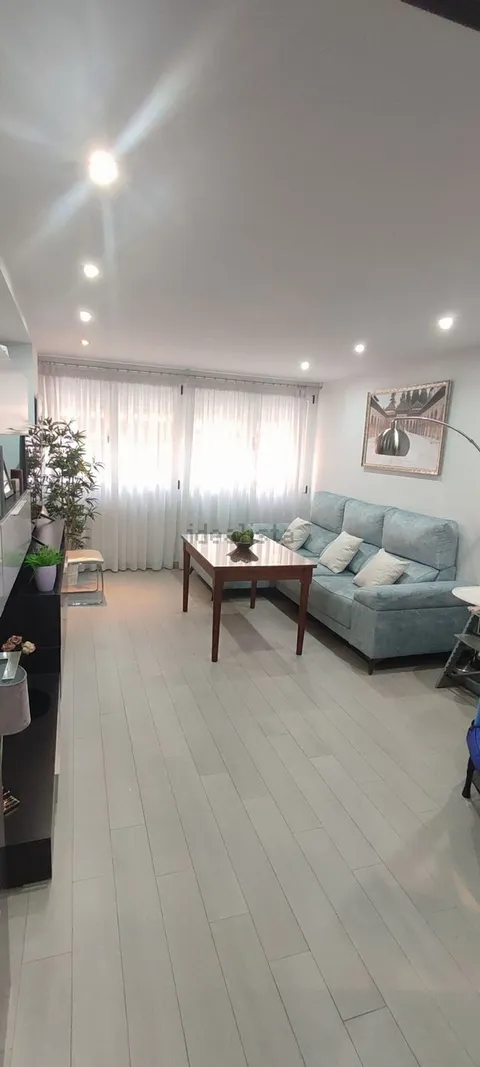 Piso de 80 m² en Granada