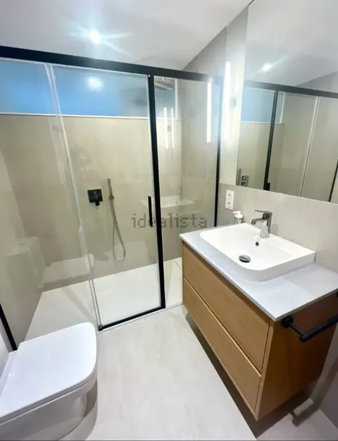 Chambre à louer, Madrid (2/3)