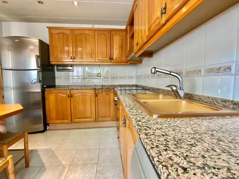 House 213 m² in Martorell