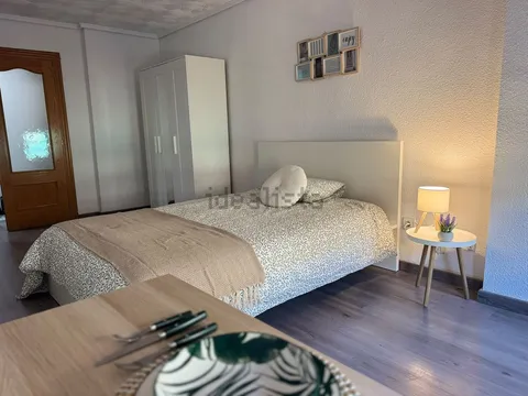 Habitació de lloguer, Elx