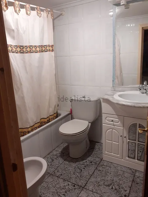 Chambre à louer, Oviède (2/6)