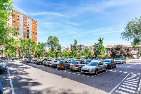 Room for rent, Madrid